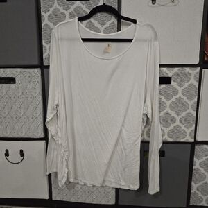 🌟 76. Daily Thread Long Sleeve Tee